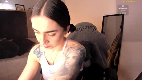 Luna online show from 02-08-26, 01:25