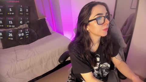 Snapshot of luna_tagliaferri chatting on 03-03-26, 01:39 Luna online show from 03-03-26, 01:39