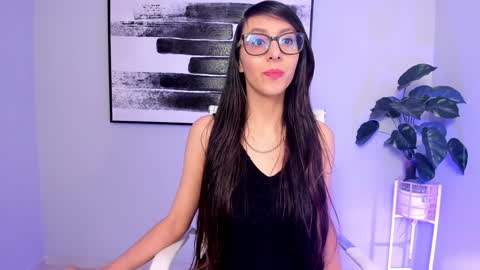 luna online show from 02-02-25, 02:45