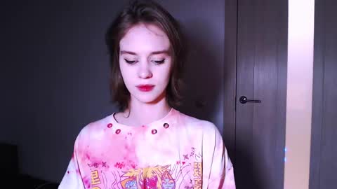 Luna online show from 12-25-24, 07:02