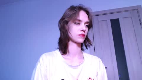 Luna online show from 01-20-25, 07:15