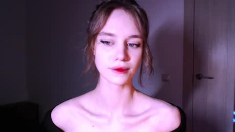 Luna online show from 01-25-25, 07:39