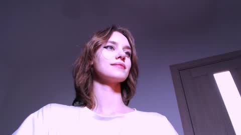 Luna online show from 01-27-25, 02:31