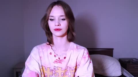 Luna online show from 01-31-25, 04:14
