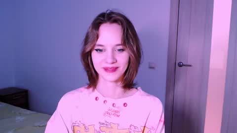 Luna online show from 02-12-25, 07:44