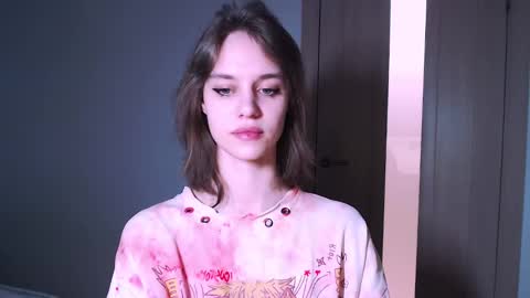 Luna online show from 03-02-25, 07:23