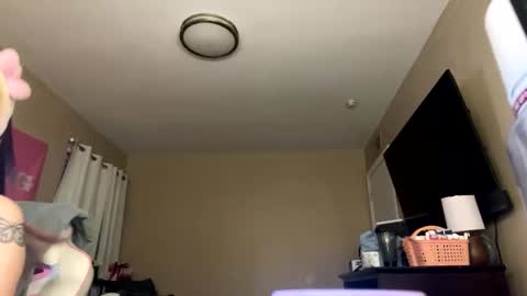 lunablackafterdark online show from 02-21-26, 05:19