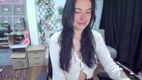 Luna online show from 03-03-25, 04:03