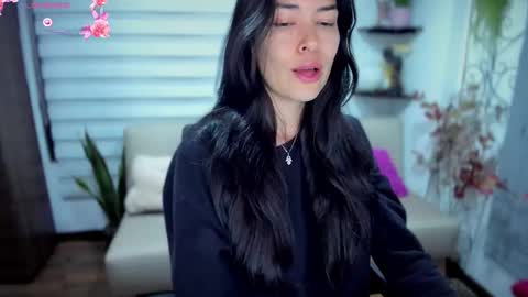 Luna online show from 10-14-25, 01:28