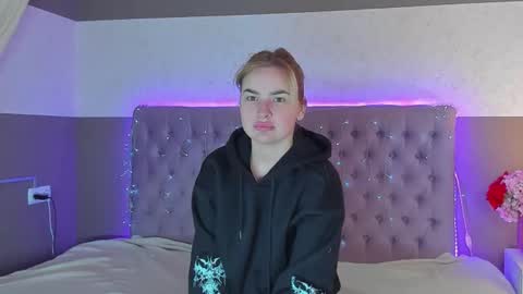 Luna online show from 02-03-26, 06:22