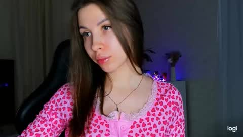 lunail online show from 02-11-26, 01:10