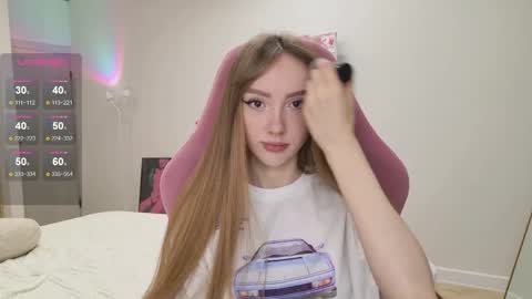 Luna online show from 09-15-25, 01:05