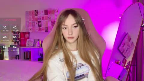 Luna online show from 09-21-25, 12:45