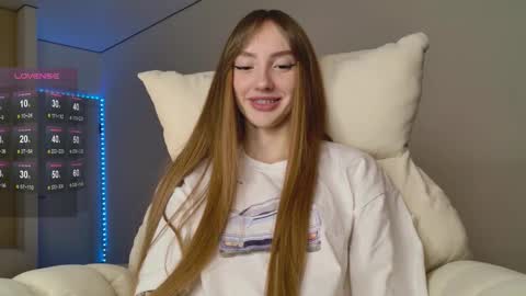 Luna online show from 10-15-25, 11:49