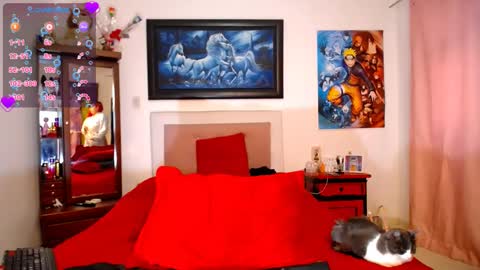 Snapshot of lunalatinacoo chatting on 02-14-25, 01:08 LUNA online show from 02-14-25, 01:08