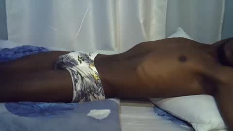 lunalove22_ online show from 09-18-25, 03:08