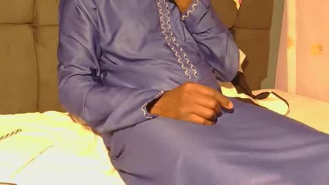 lunalove22_ online show from 05-14-26, 03:19
