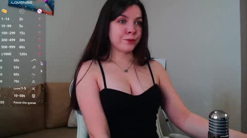 Luna online show from 02-11-25, 07:12