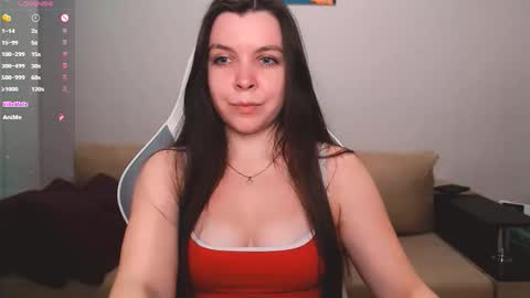 Luna online show from 09-20-25, 04:08