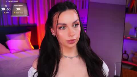 Luna  next streams Mon Fri Sat Sun 8pm-5am gmt0 online show from 03-07-26, 08:50