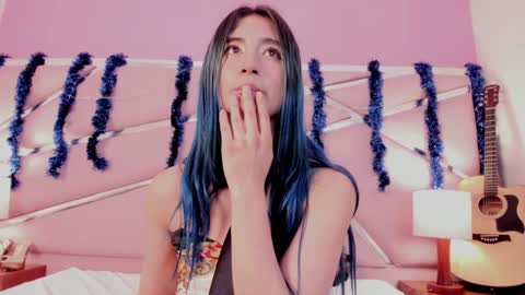 Snapshot of lunapagee chatting on 12-26-24, 04:25 Luna Page online show from 12-26-24, 04:25