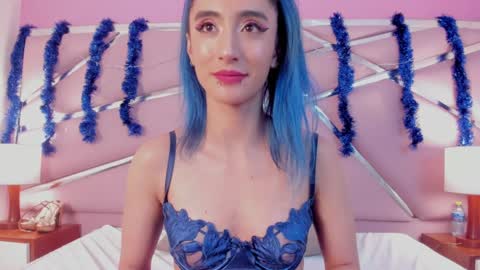 Snapshot of lunapagee chatting on 01-05-25, 02:08 Luna Page online show from 01-05-25, 02:08