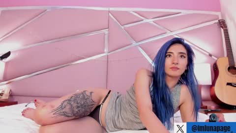 Snapshot of lunapagee chatting on 01-30-25, 06:00 Luna Page online show from 01-30-25, 06:00