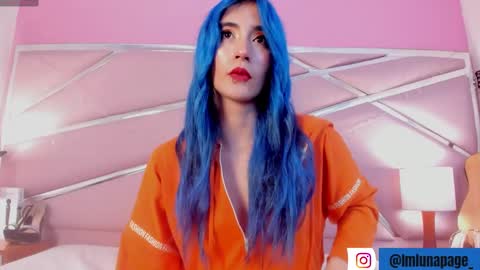 Snapshot of lunapagee chatting on 02-12-25, 02:10 Luna Page online show from 02-12-25, 02:10