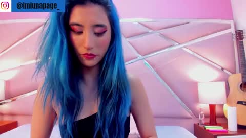 Snapshot of lunapagee chatting on 02-20-25, 02:46 Luna Page online show from 02-20-25, 02:46