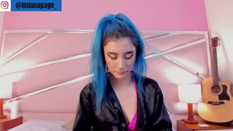 Snapshot of lunapagee chatting on 03-04-25, 02:21 Luna Page online show from 03-04-25, 02:21