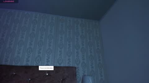 Luna  online show from 09-18-25, 08:22