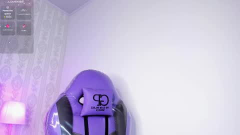 Luna  online show from 09-25-25, 08:56