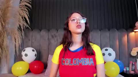 lunar_lustx online show from 06-27-26, 07:08