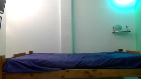 Snapshot of lunasexgirl69 chatting on 04-19-26, 02:11 luna online show from 04-19-26, 02:11