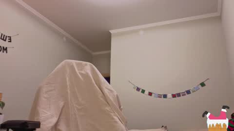 Kate online show from 12-23-25, 06:44