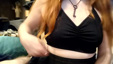 lunathepoet online show from 06-16-26, 12:52