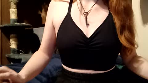 lunathepoet online show from 07-02-26, 04:07