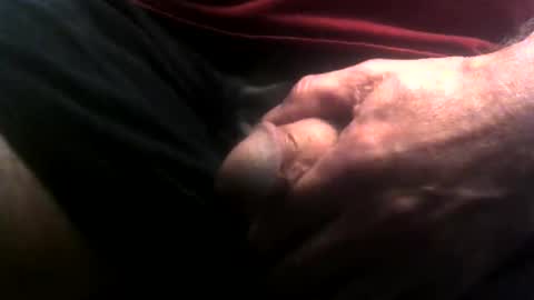 Snapshot of lunatica12 chatting on 05-23-26, 05:01 lunatica12 online show from 05-23-26, 05:01