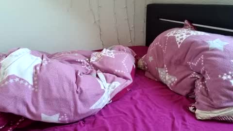 Luna  powered by bitch dust online show from 12-31-24, 11:31