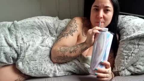 Luna  powered by bitch dust online show from 01-28-25, 12:11