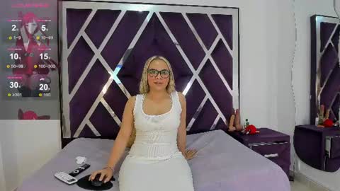 Snapshot of lunaviceht chatting on 07-08-26, 12:31 lunaviceht online show from 07-08-26, 12:31