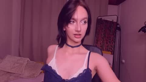 call me a pose striker  online show from 05-01-26, 10:31