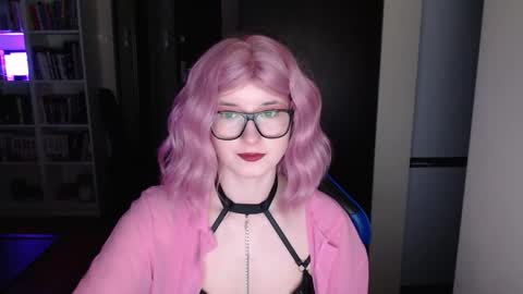 LunaXcherry online show from 03-25-26, 05:41