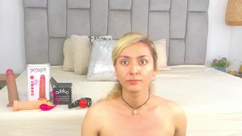 lunitadiva online show from 11-03-25, 04:08