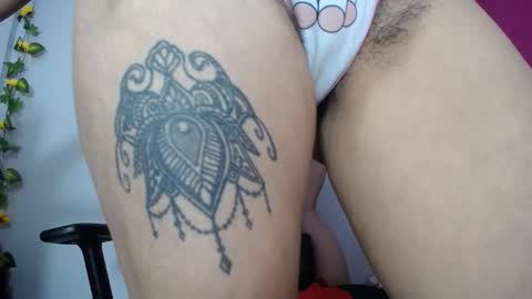 Luna Tamara online show from 12-15-25, 03:33