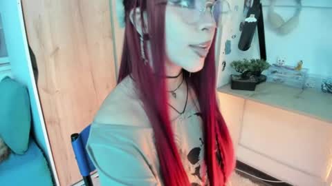 lunivyra online show from 06-23-26, 04:38