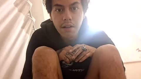 Snapshot of lunn10mcl chatting on 11-13-25, 02:38 lunn10mcl online show from 11-13-25, 02:38