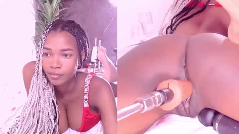 Snapshot of lunna_thomson chatting on 10-27-25, 02:43 lunna online show from 10-27-25, 02:43