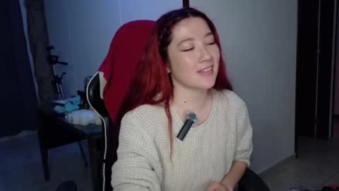 Snapshot of lunnaa1_ chatting on 10-23-25, 02:55 Luna online show from 10-23-25, 02:55