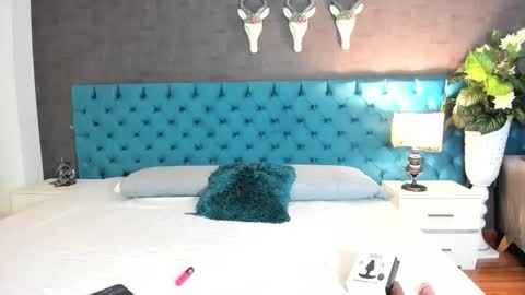 Luna online show from 06-02-26, 02:41